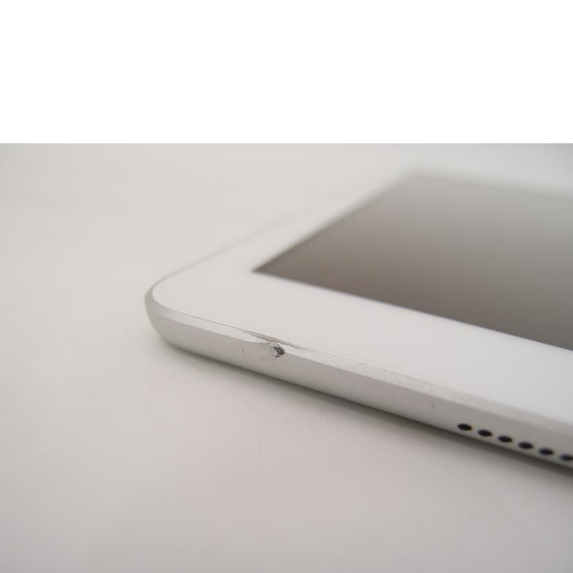 Apple アップル/iPad 第6世代 Wi-Fiモデル 32GB シルバー/MR7G2J/A//DMPZ5GEPJF8K/Bランク/69