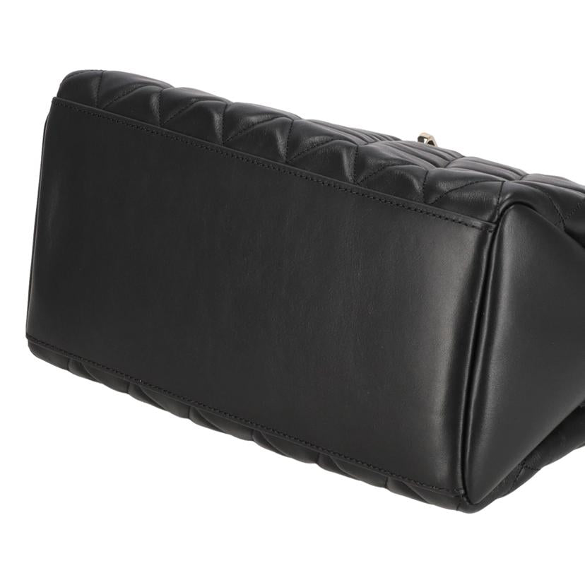 kate spade ケイトスペード/キャリースムースキルテッドレザーサリバンサッチェル/2way/KH227//358*/Aランク/77