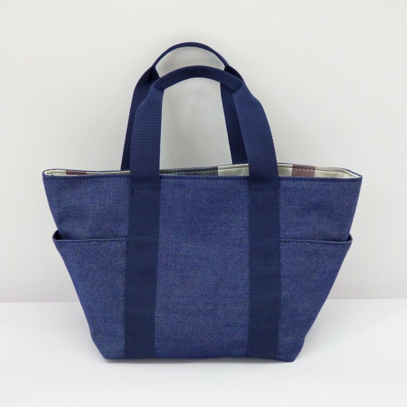 BLUE LABEL ブルーレーベルクレストブリッジ/リバーシブルミニトートバッグ//Aランク/77