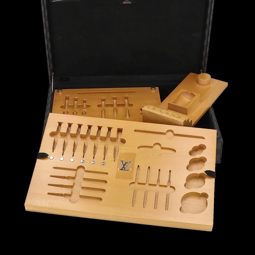 LOUIS VUITTON ルイヴィトン/カスタムツールキットトランク/ダミエ・グラフィット//AAS*****/SAランク/24