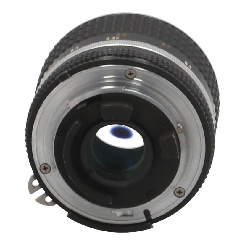 Nikon ニコン /交換レンズ/28mm/AI Nikkor 28mm f2.8S//702230/Bランク/82