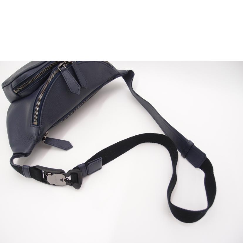 BVRGARI ブルガリ/ブルガリブルガリマンウエストバック/ネイビー//RFI****/Aランク/69