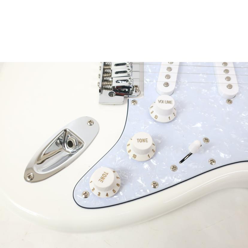Squier Squier/エレキギター アームなし ホワイト/FSR Affinity STRAT LRL WPPG AWT//CSSF21014839/ABランク/65