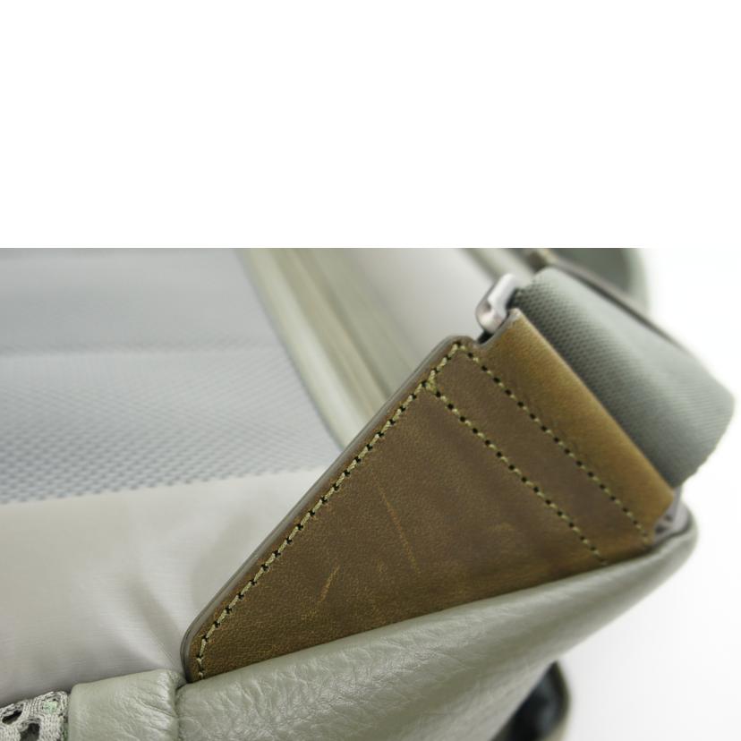 HUNTING WORLD ハンティングワールド/ディスカバー/ショルダーバッグ/ライトグリーン/842402//Aランク/64