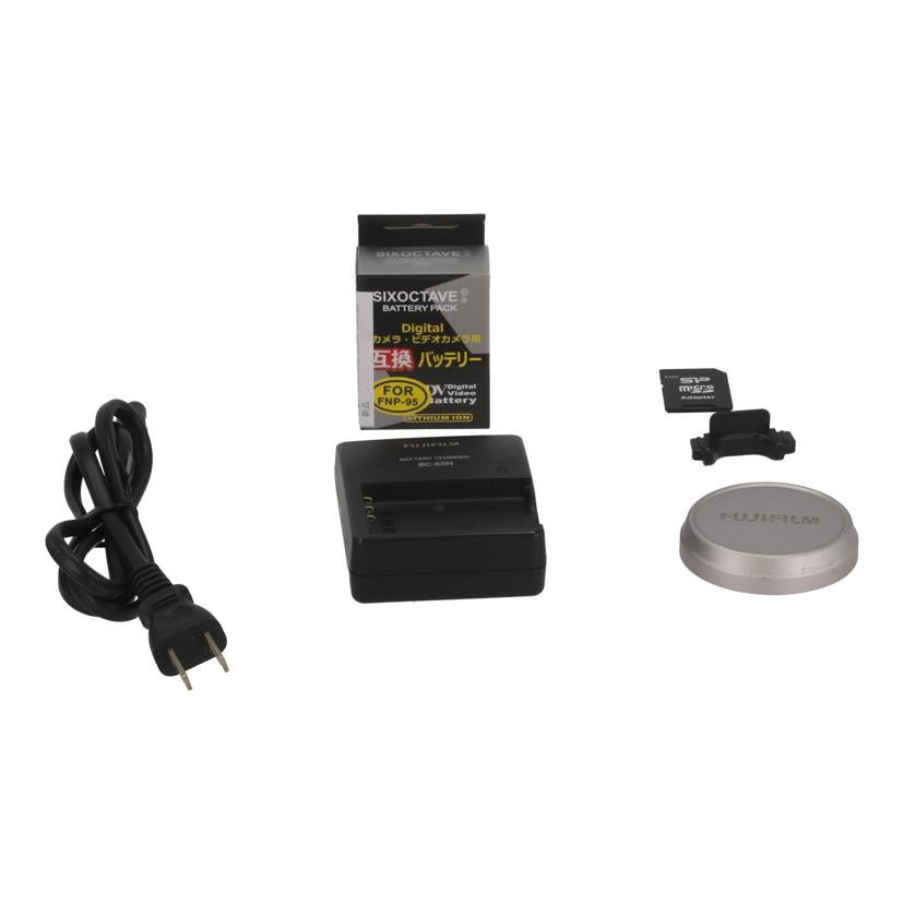 FUJIFILM 富士フイルム /デジタルカメラ(オールド)/FINEPIX X100//14000961/Bランク/81