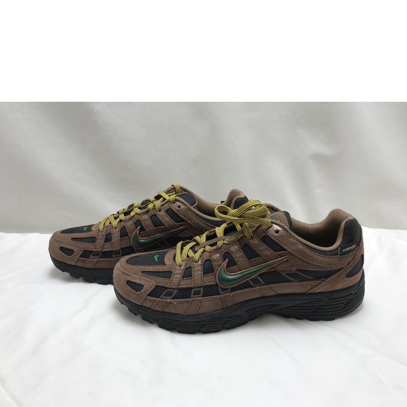 NIKE ナイキ/PREMIUM/IH0946-200//Aランク/51