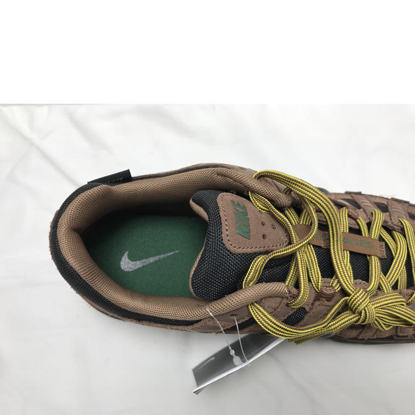 NIKE ナイキ/PREMIUM/IH0946-200//Aランク/51