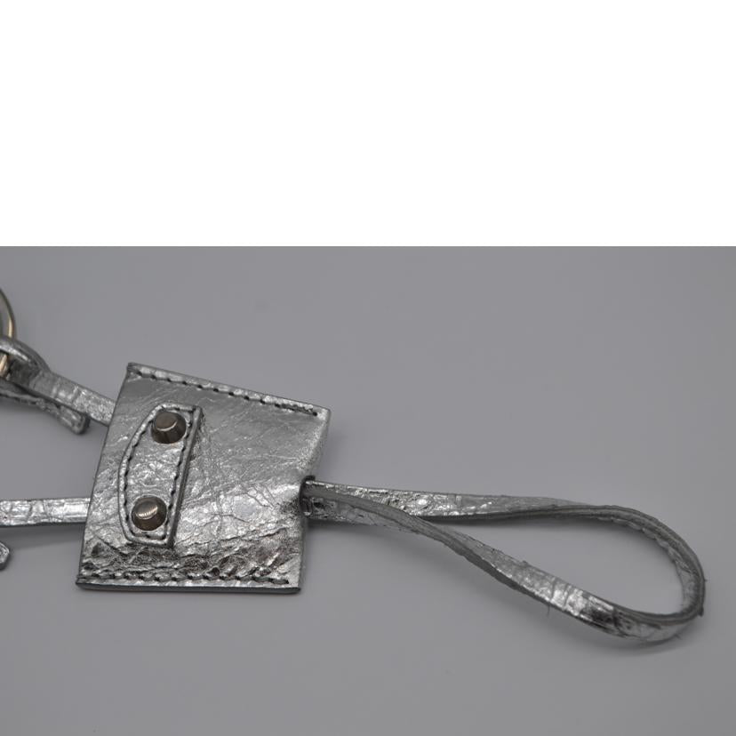 BALENCIAGA バレンシアガ/LE CITY CHARM EIFFE/シルバーカラー/795641//SAランク/89