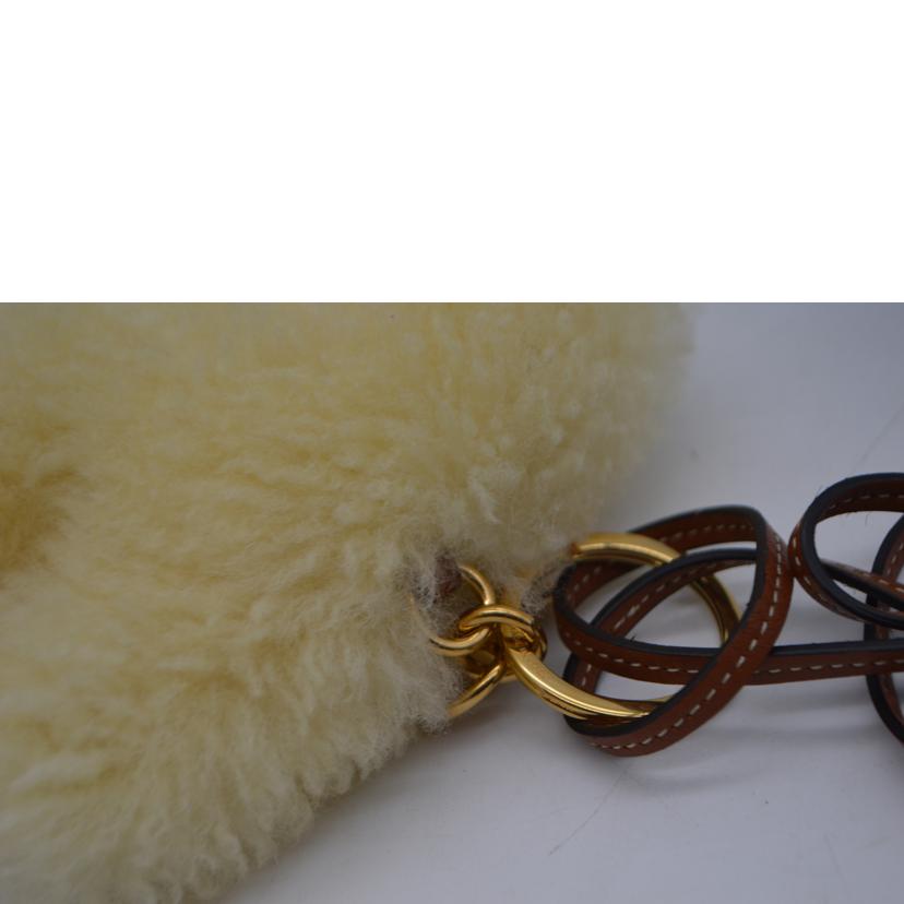 CELINE セリーヌ/トリオンフポンポンキーリング/スムースカーフスキン/49J383FO9.02NT//Bランク/89