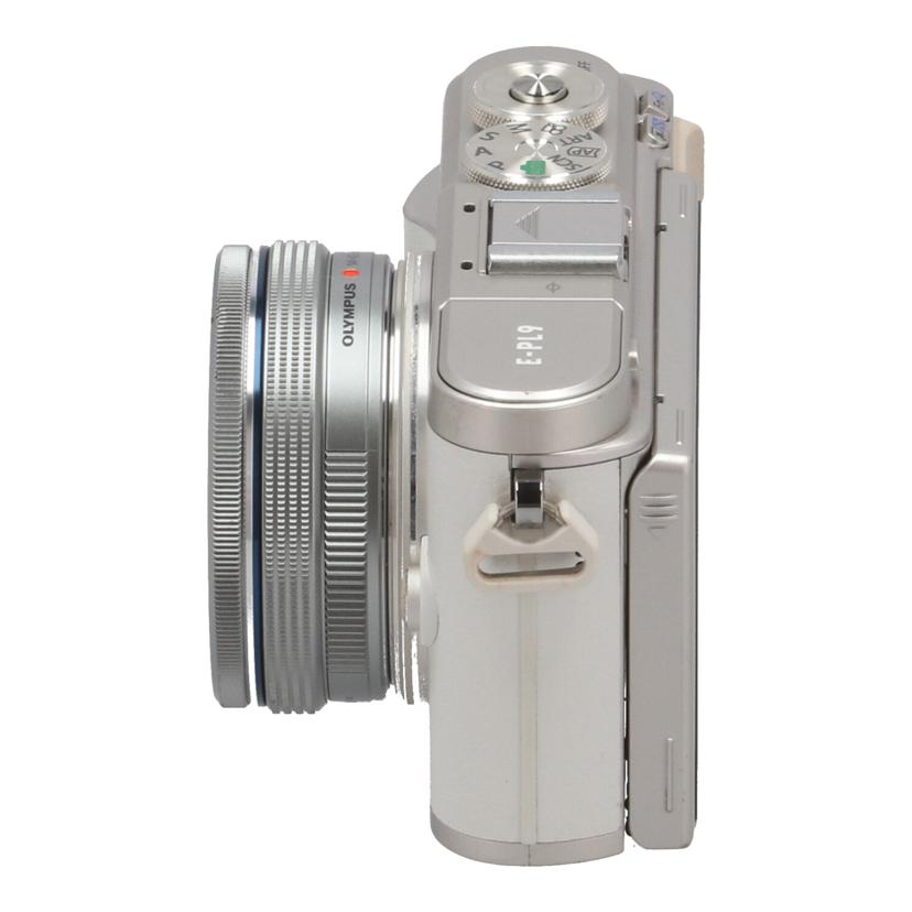 OLYMPUS オリンパス /ミラーレス一眼 ダブルズームキット/E-PL9 EZダブルズームキット//BJ0A09923/Bランク/42