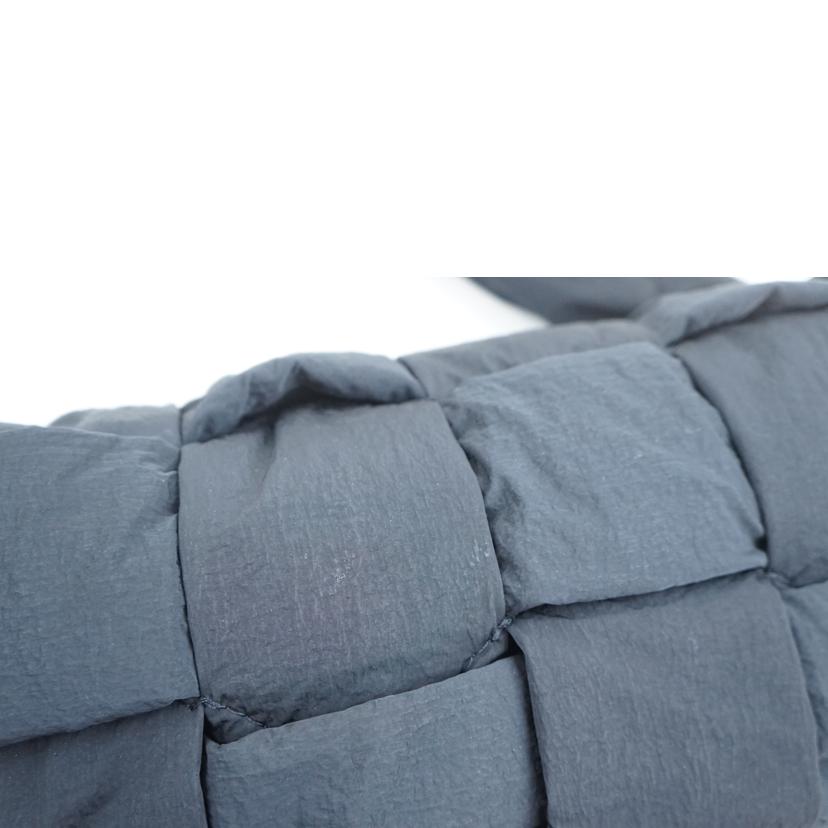 BOTTEGA ボッテガヴェネタ/パデットテック カセット ショルダー//B09*******/ABランク/67