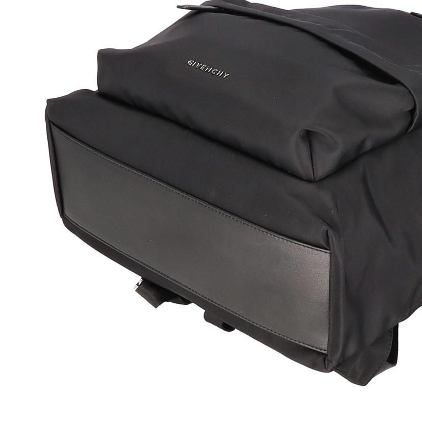 GIVENCHY ジバンシィ/ナイロンリュック/ブラック//SAランク/70