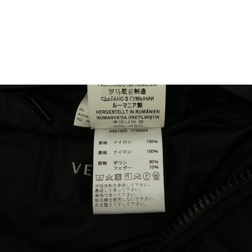 VERSACE ヴェルサーチ/ダウンジャケット/A88780S//サイズ 50/Bランク/05