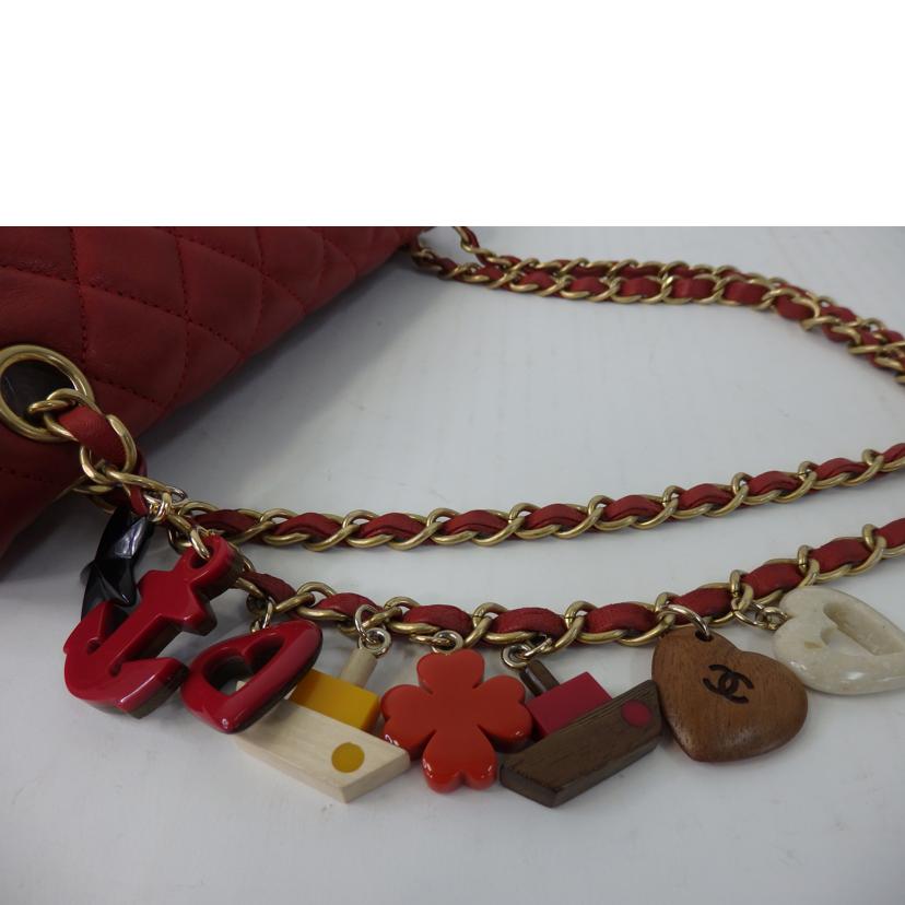 CHANEL シャネル/ココマーク/マトラッセショルダーバッグ/バレンタイン限定/アイコンチャーム/赤/ゴールド金具//142****/Bランク/84