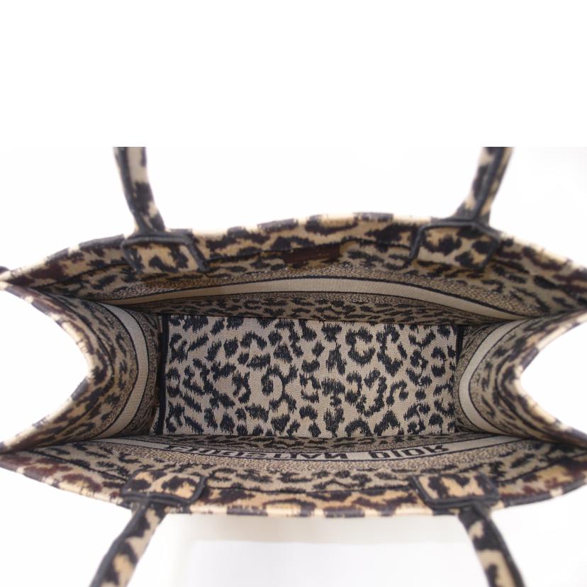 ChristianDior クリスチャンディオール/ブックトートミディアム/レオパード/M1296ZRHM//50-*******/Aランク/69