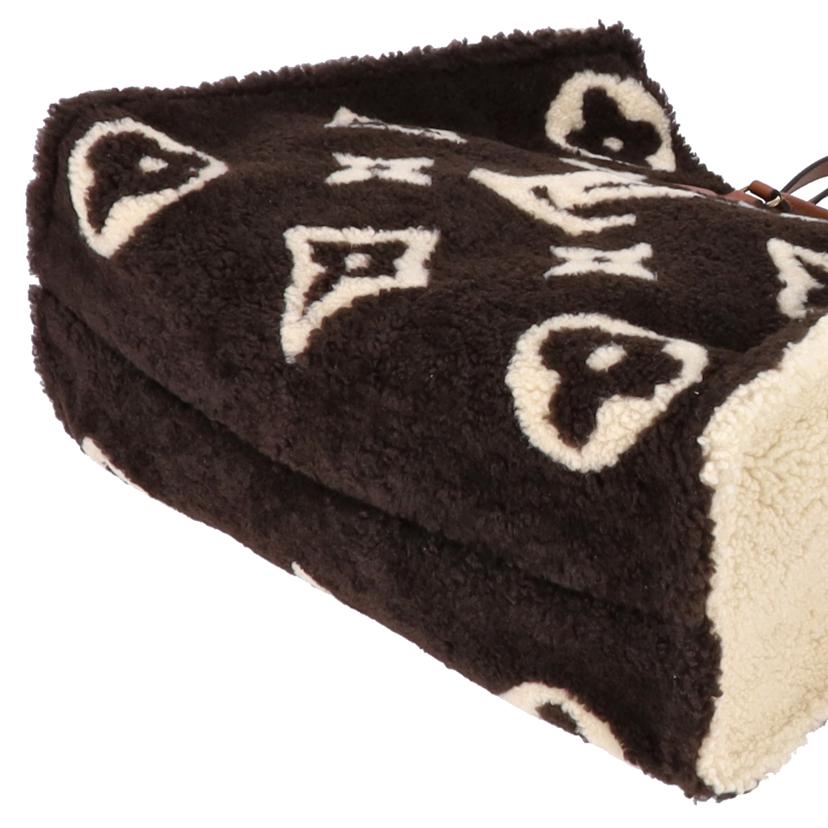 LV ルイ・ヴィトン/オンザゴーGM/モノグラムテディ/M55420//NZ4***/Aランク/92