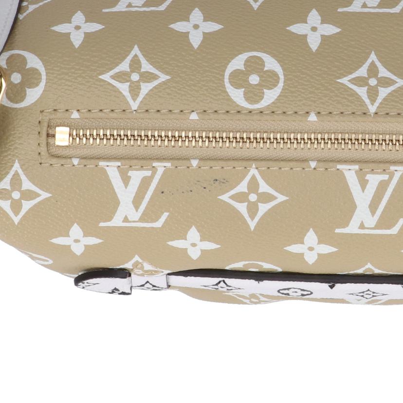 LV /バムバッグ/モノグラムジャイアント/M44611//RFI*/Aランク/20