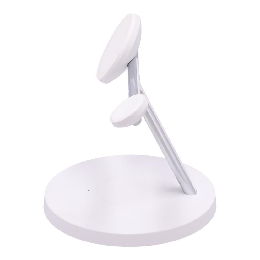 Belkin ベルキン /MagSafe対応3-in-1ワイヤレス充電器15W/WIZ017DQWH//52B10F68C79513/Bランク/85