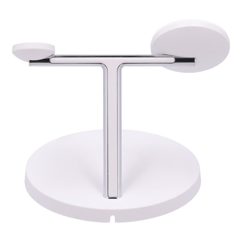 Belkin ベルキン /MagSafe対応3-in-1ワイヤレス充電器15W/WIZ017DQWH//52B10F68C79513/Bランク/85