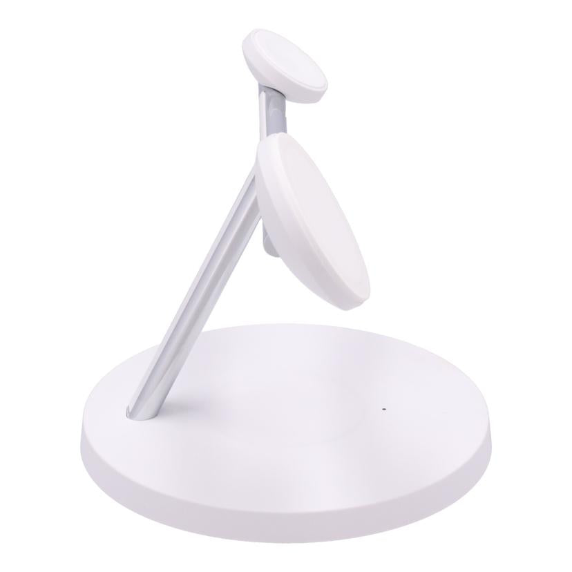 Belkin ベルキン /MagSafe対応3-in-1ワイヤレス充電器15W/WIZ017DQWH//52B10F68C79513/Bランク/85