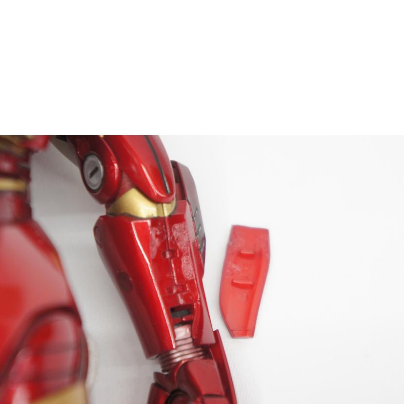 HOT TOYS ホットトイズ/ムービー・マスターピース アベンジャーズ アイアンマン・マーク7 1/6スケールアクションフィギュア//Bランク/05