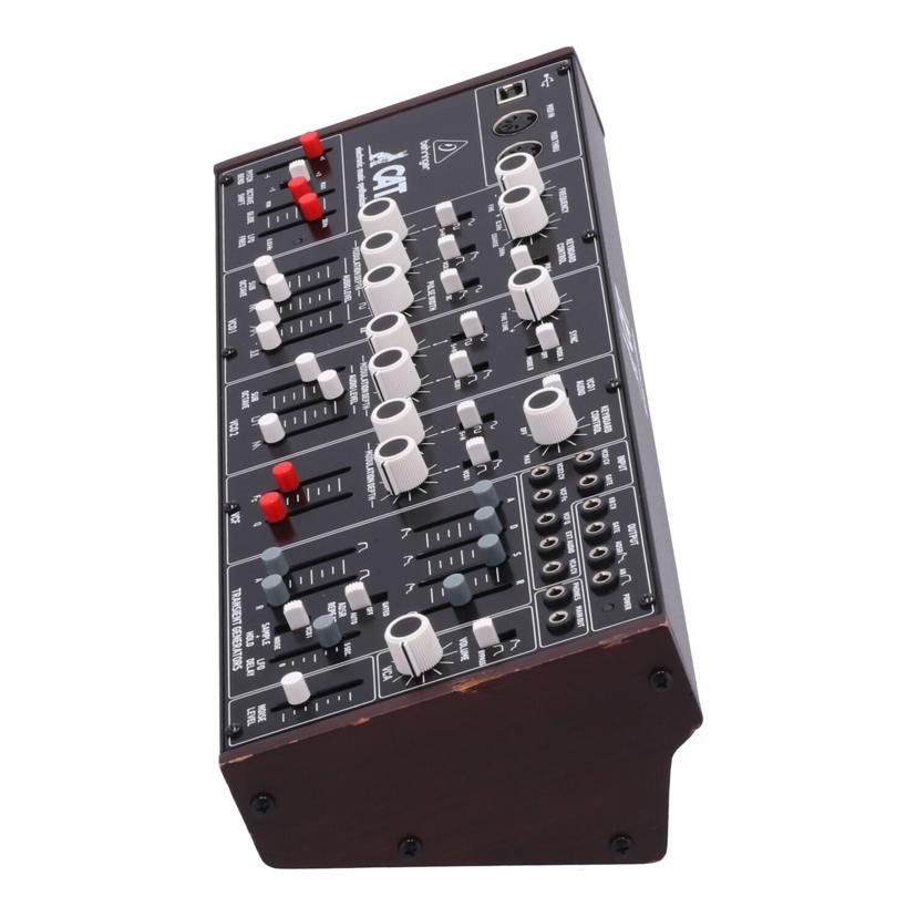 BEHRINGER ベリンガー /アナログシンセサイザー/CAT//S201001399DNE/Bランク/62