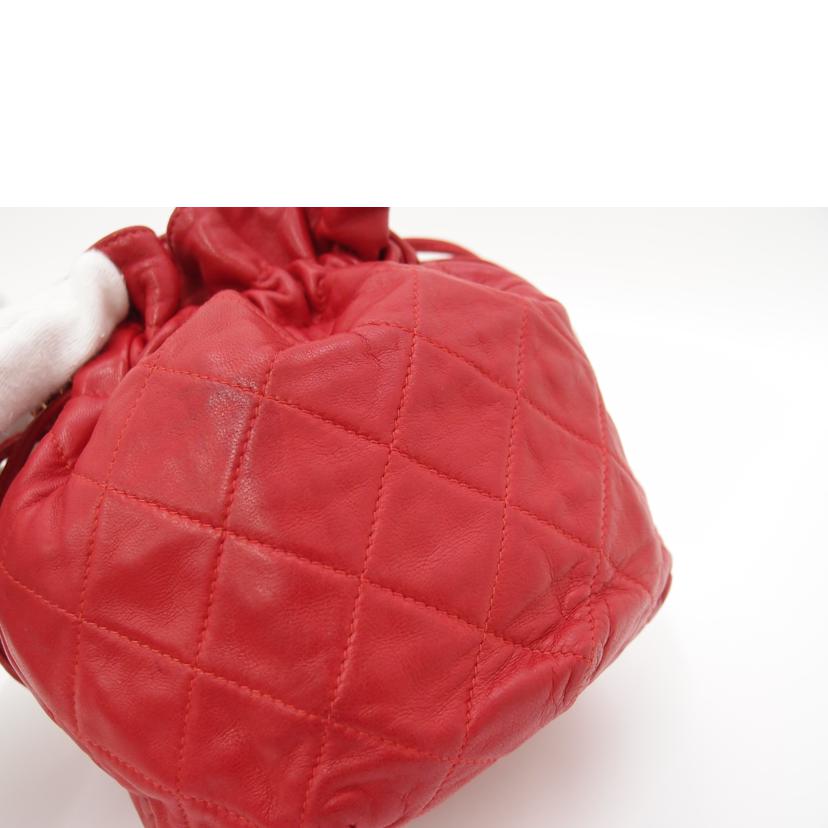 CHANEL/マトラッセ巾着チェーンショルダー/レッド//053****/Aランク/69