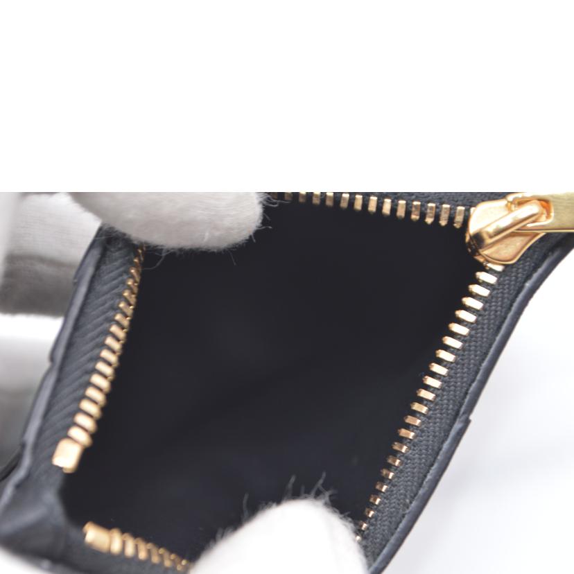 BOTTEGA VENETA ボッテガヴェネタ/マキシイントレチャートカードケース/ノワール/815623//A00*******/Aランク/89