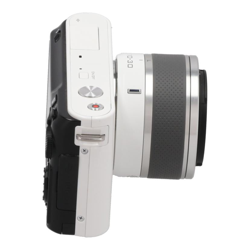 Nikon ニコン /ミラーレス一眼 レンズキット/Nikon1 J1 レンズキット//22051656/Bランク/69