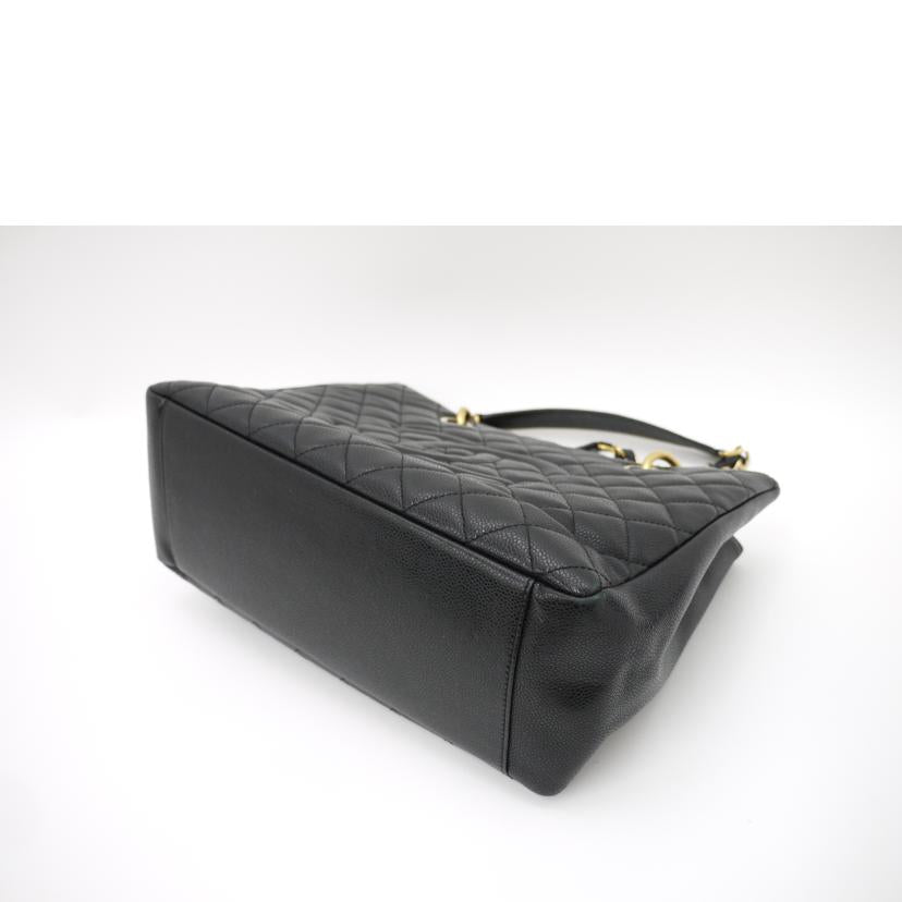 CHANEL/GSTキャビアスキンチェーントート/ブラック//186*****/Aランク/69