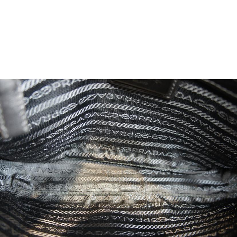 PRADA プラダ/レザークラッチバッグWファスナー/セカンドバッグ/2VF052//56/*/Aランク/92