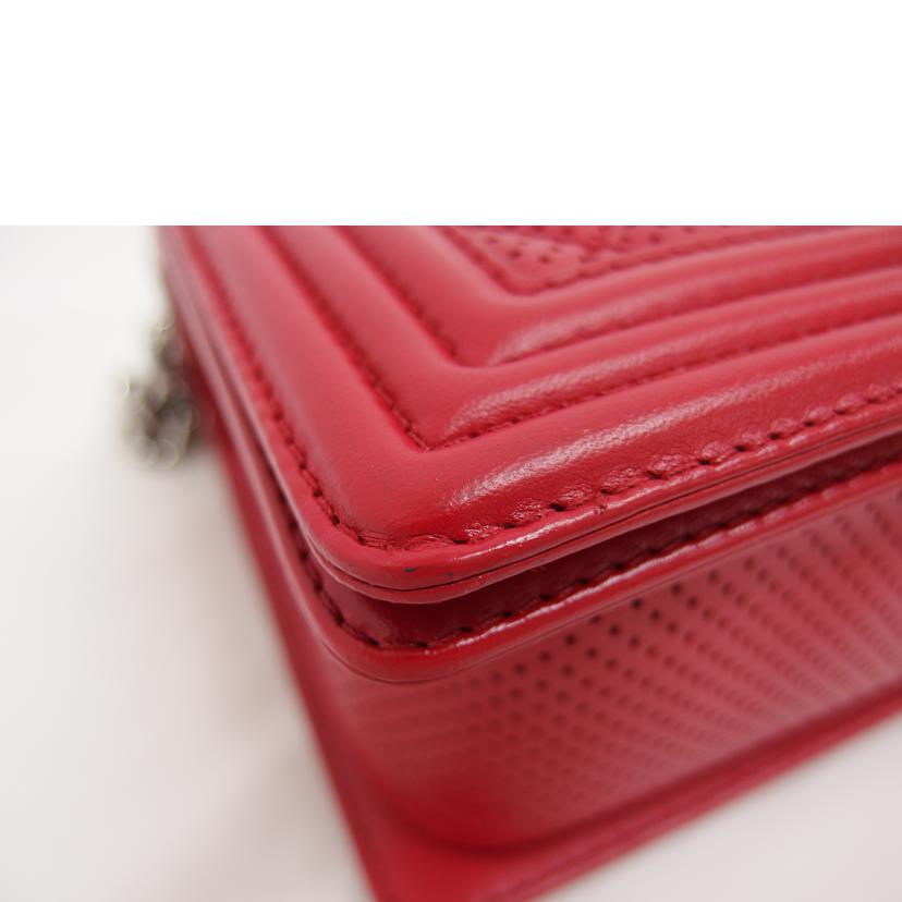 CHANEL シャネル/ボーイシャネル/パンチングレザー/チェーンショルダーバッグ/レッド//191*****/ABランク/04