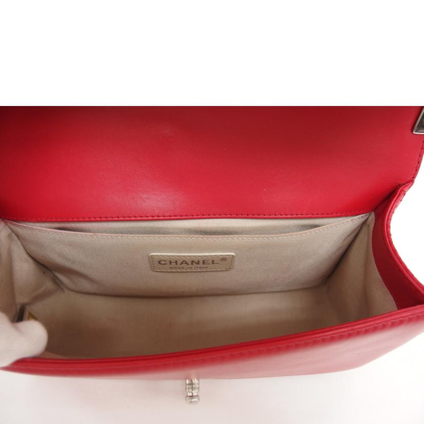 CHANEL シャネル/ボーイシャネル/パンチングレザー/チェーンショルダーバッグ/レッド//191*****/ABランク/04