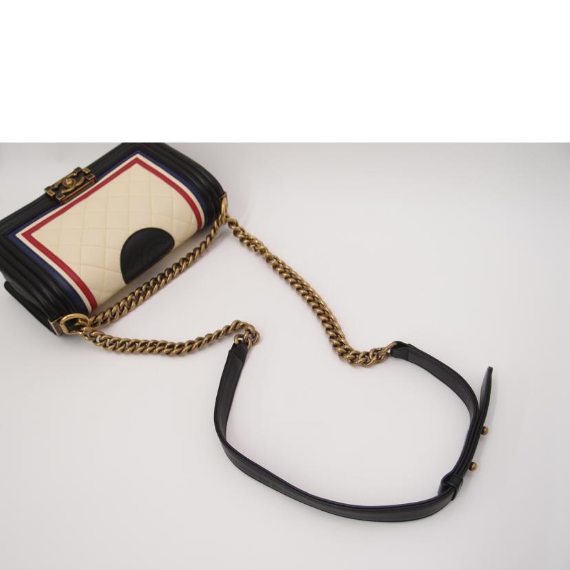 CHANEL/ボーイシャネルチェーンショルダー/ブラック//219*****/SAランク/69