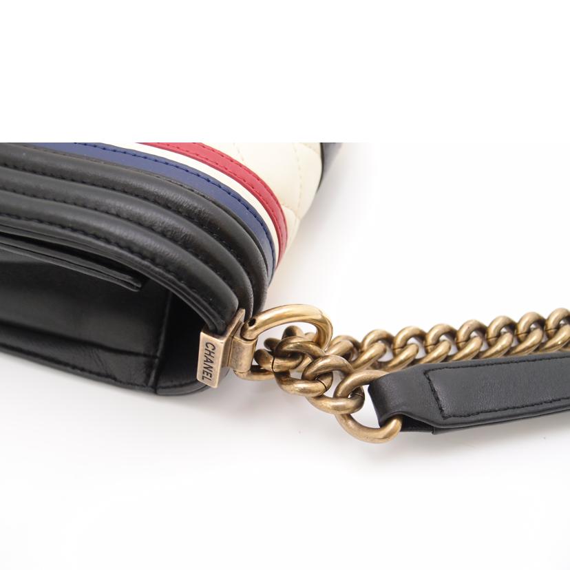 CHANEL/ボーイシャネルチェーンショルダー/ブラック//219*****/SAランク/69