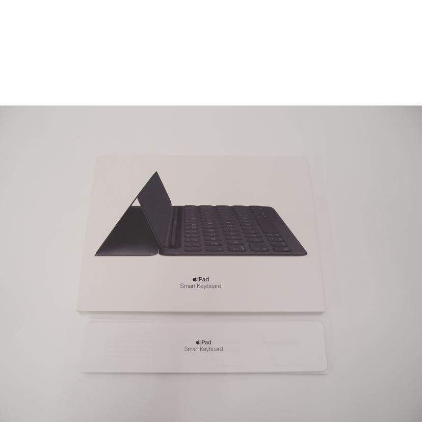 Apple アップル/10.5インチiPad Pro用 Smart Keyboard/MPTL2J/A//FTPZG169JY6W/Bランク/69