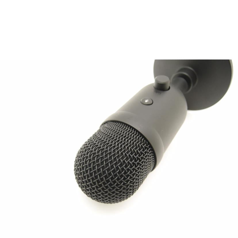 RAZER レイザー/コンデンサーマイク/SEIREN V2 X/RZ19-04050100-R3M1//UC228L04404155/Aランク/69