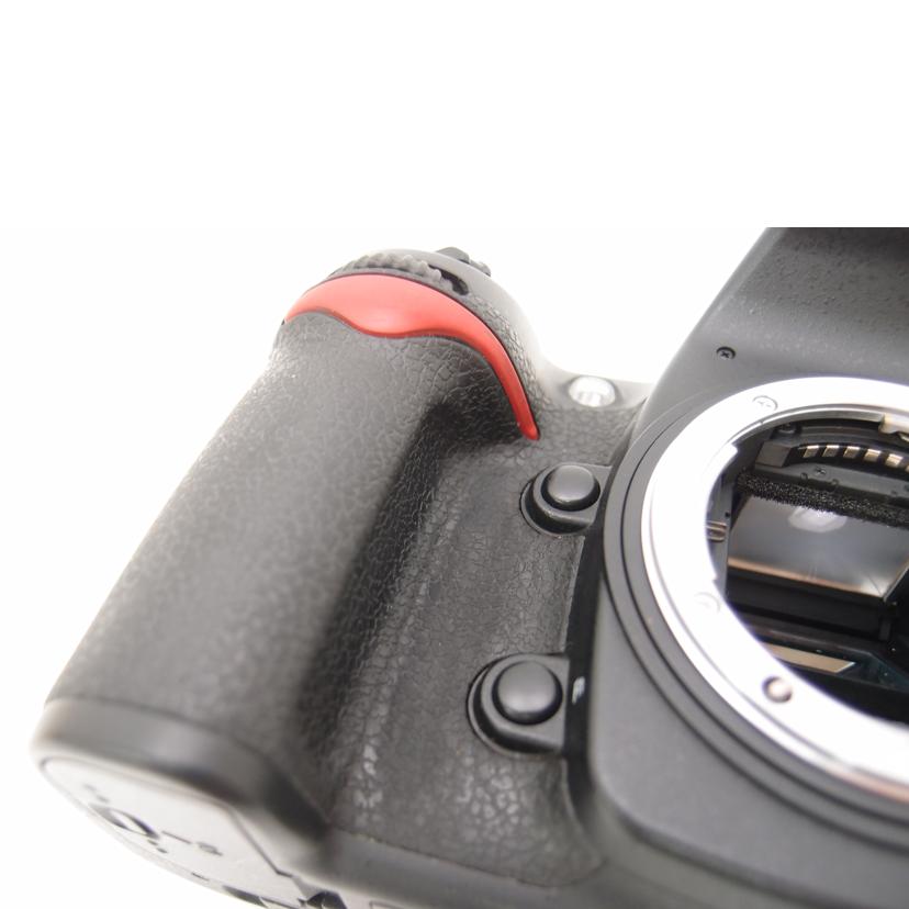 Nikon ニコン/デジタル一眼 ボディ/D300 ボディ//2009340/ABランク/69