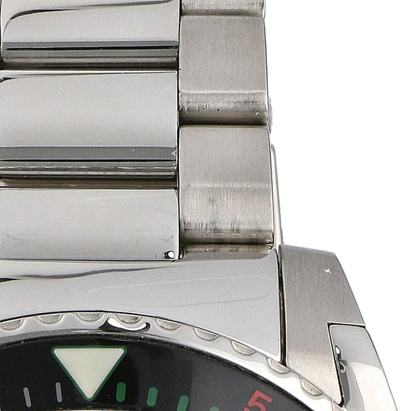 GUCCI グッチ/ダイヴ クオーツ/YA136218//177*****/Aランク/09