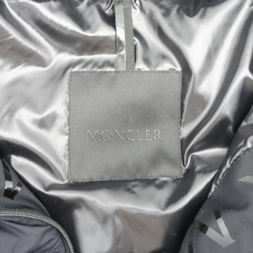 MONCLER モンクレール/MONCLER エルブ ダウンジャケット/I20931A00197 53132//Aランク/19