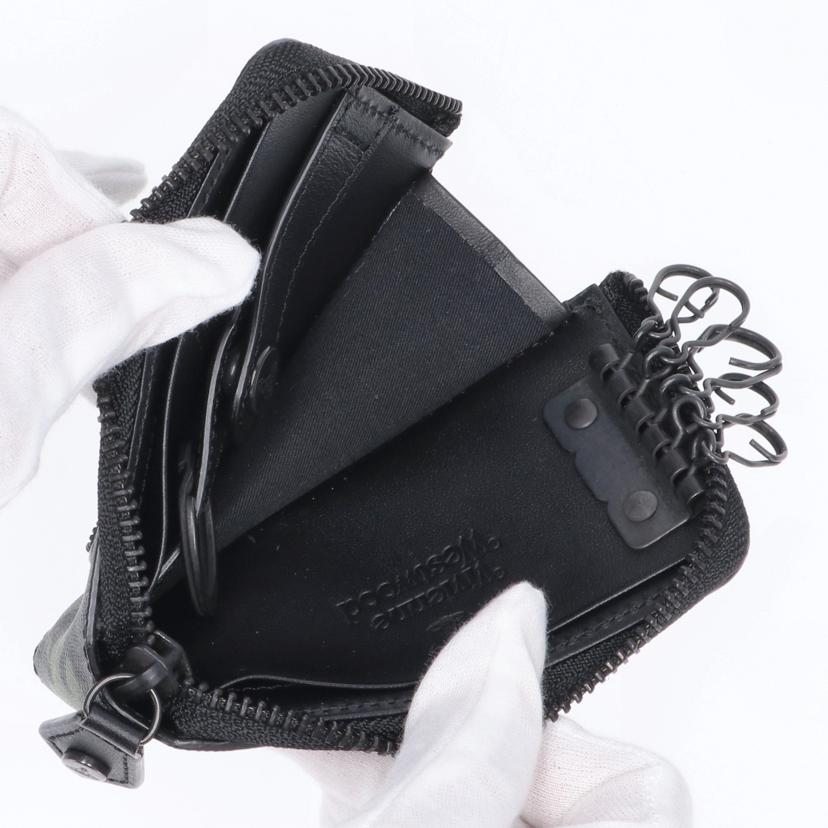 Vivienne Westwood ヴィヴィアンウエストウッド/カモフラージュ柄キーケース//Aランク/09