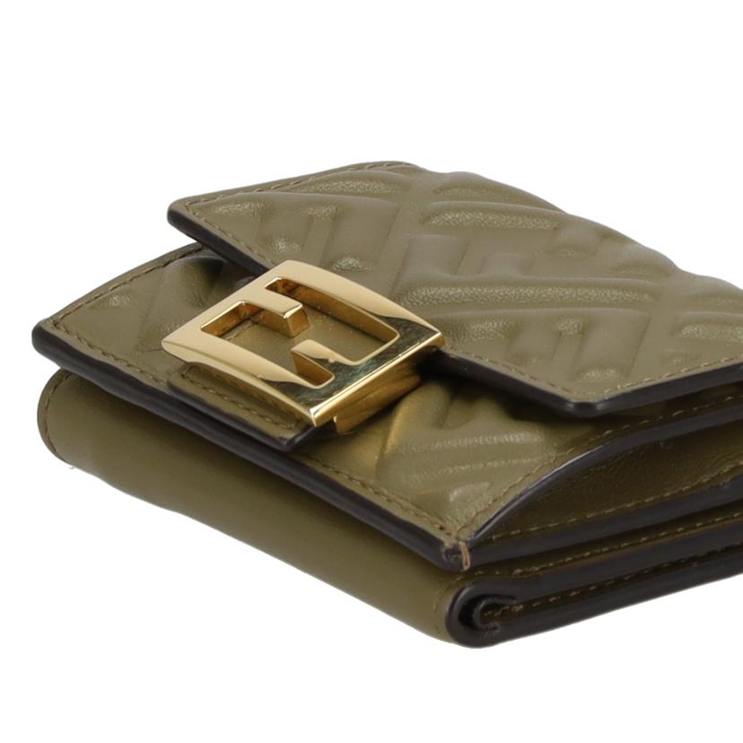 FENDI フェンディ/MICRO TRI-FOLD コンパクトウォレット/8M0395-AAJD-209-1508//ABランク/91