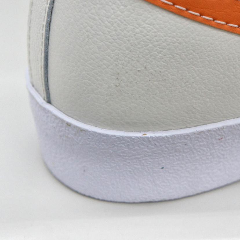 NIKE ナイキ/ブレーザー MID 77 EMB オレンジ/DQ7674 001//ABランク/42