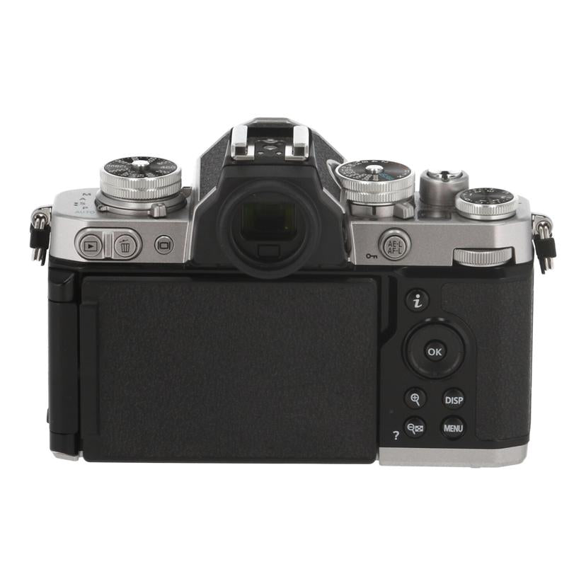 Nikon ニコン/ミラーレス一眼 レンズキット/Z fc 16-50 VR レンズキット//2002377/ABランク/62