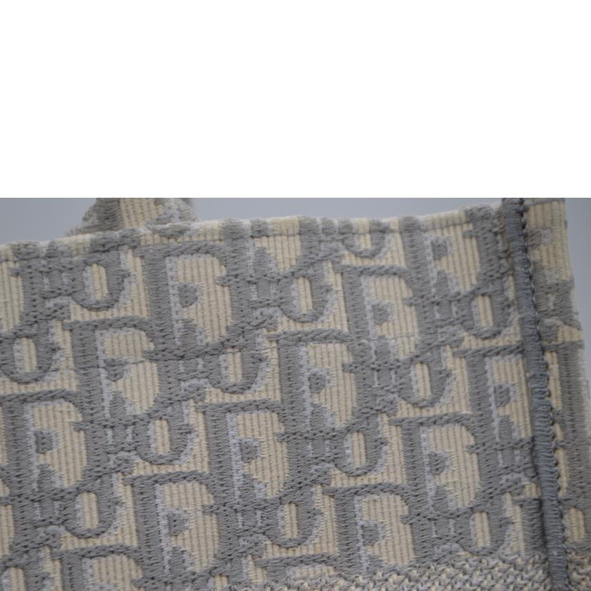 Christian Dior クリスチャンディオール/ブックトートミディアム/オブリークエンブロイダリー/M1296ZRIW_M201//50-*******/ABランク/89