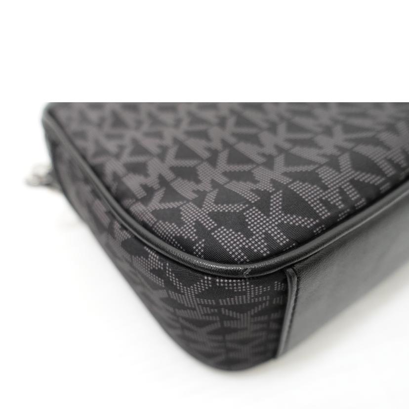MICHAEL KORS マイケルコース/ジェットセットチャーム/ショルダーバッグ/9264880580309//Bランク/88