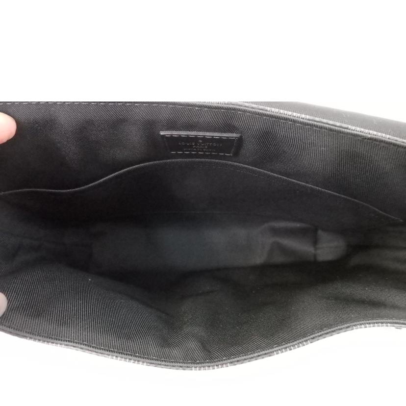 LV ルイヴィトン/ディストリクトPM/ダミエ・グラフィット/N41028//CA3***/Aランク/84