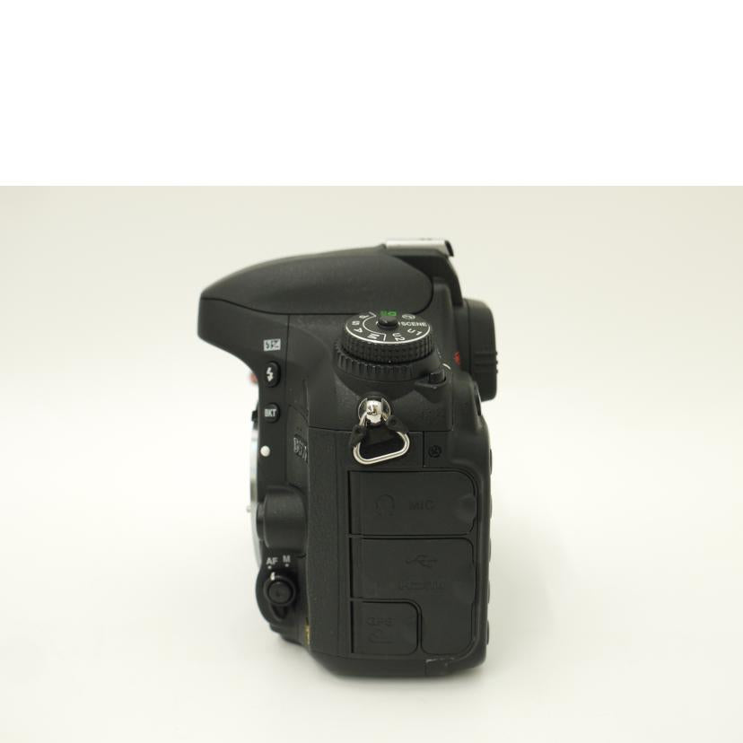 Nikon ニコン/デジタル一眼レフカメラ ボディ/D600//2045156/Bランク/69