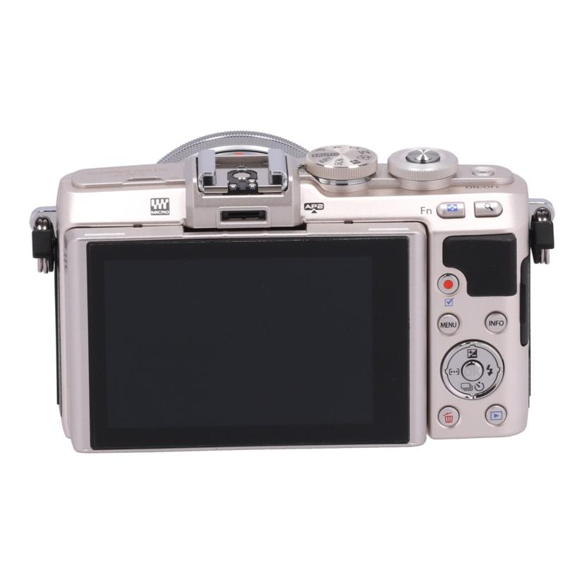 OLYMPUS オリンパス /ミラーレス一眼 ダブルズームキット/E-PL7 EZダブルズームキット//BH9A62368/ABランク/67