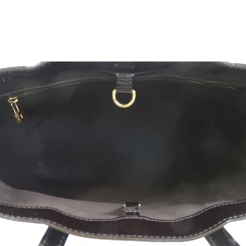 LV ルイヴィトン/ウィルシャーPM/ヴェルニ/アマラント/M93641//シリア****/ABランク/84